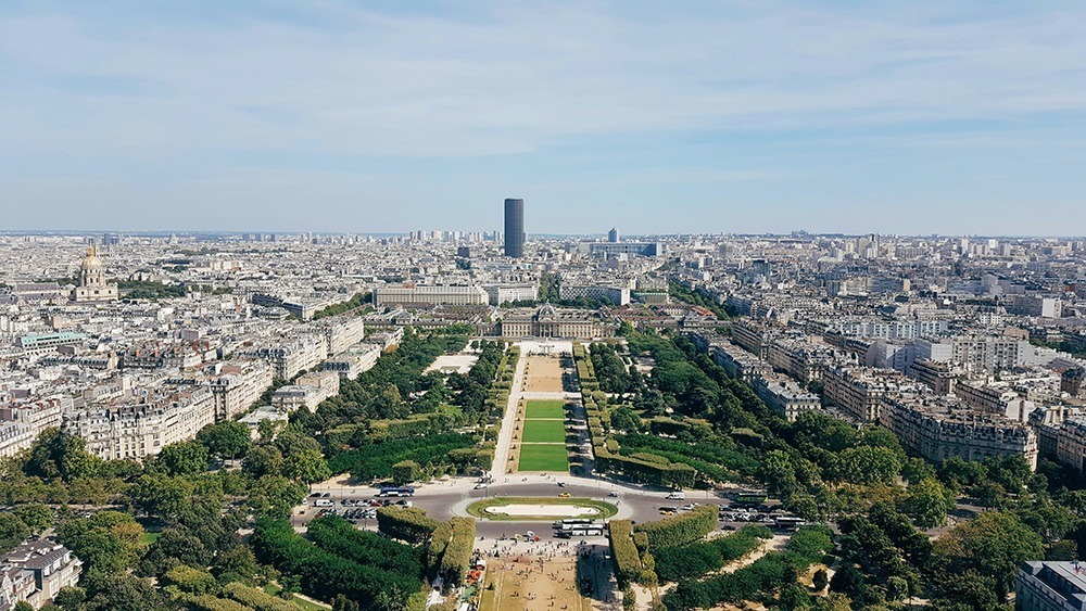 Views of the Champs Elysées